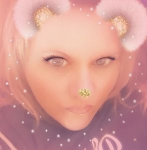 Meet your Posher, Alisha